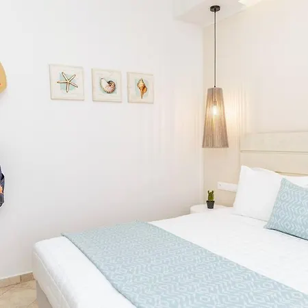 Holiday home 5 Star 3bdr, 2bth, Roofdeck, Naxos Town Naxos City