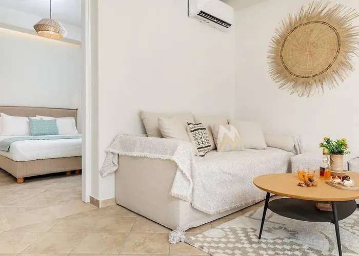 5 Star 3bdr, 2bth, Roofdeck, Naxos Town Holiday home Naxos City